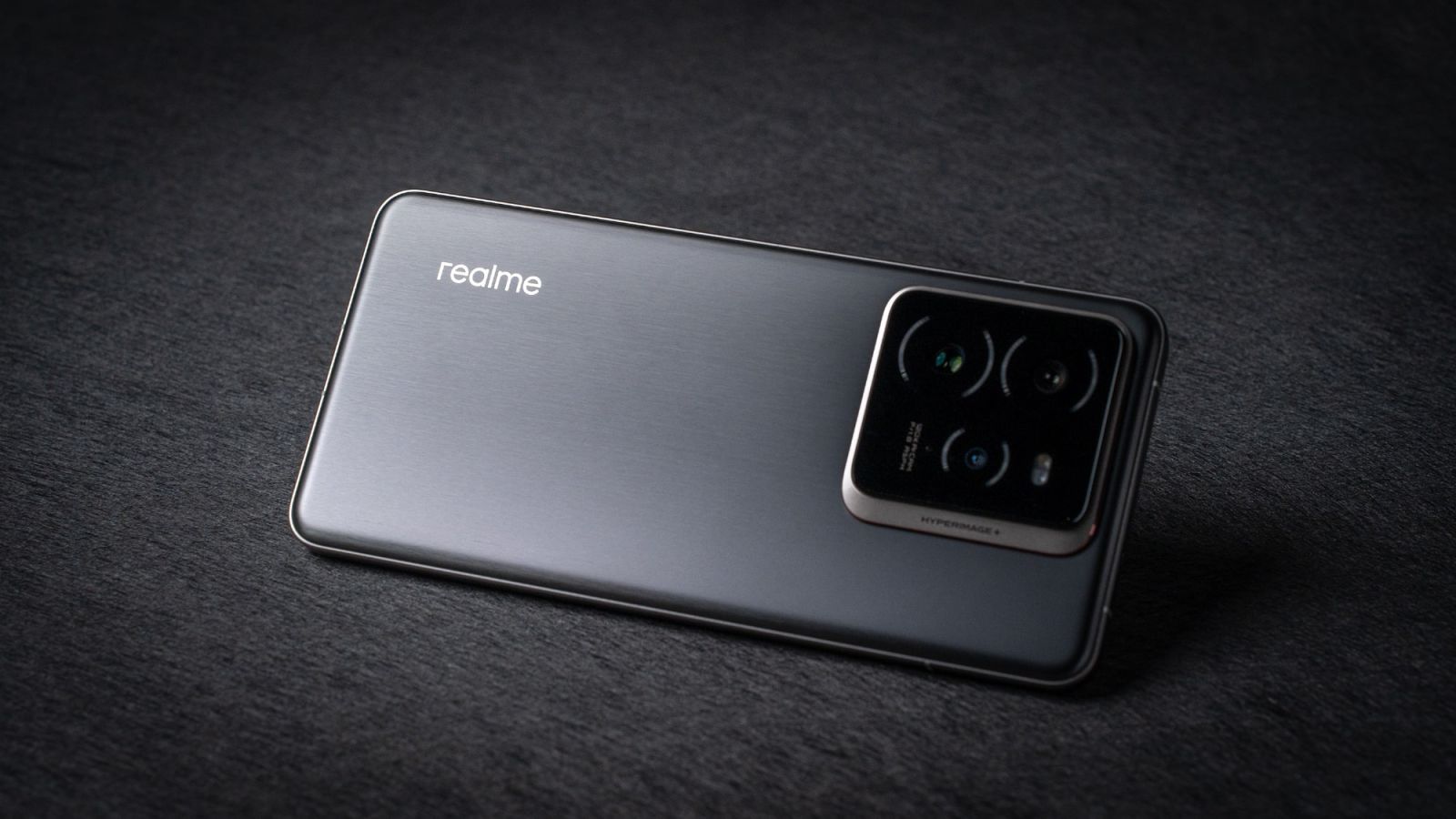 danh-gia-tong-quan-realme-gt7-pro-5g-thiet-ke
