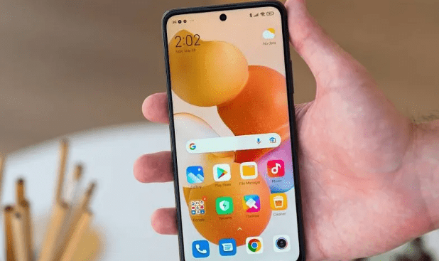 danh-gia-xiaomi-redmi-note-11s-5g-man-hinh-min