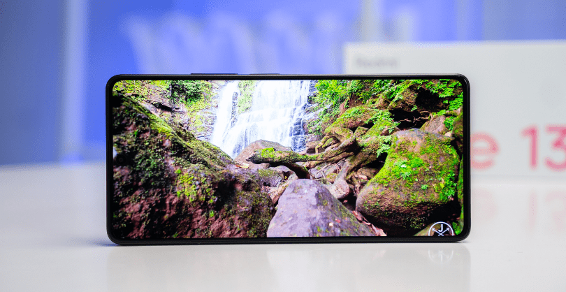 danh-gia-xiaomi-redmi-note-13-5g-chinh-hang-man-hinh-min