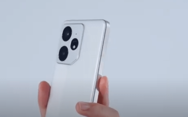 realme-neo7-camera