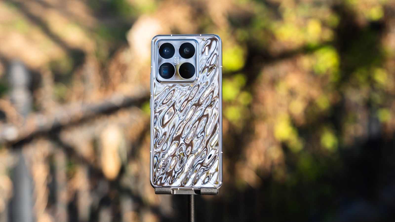 xiaomi-15-pro-gia