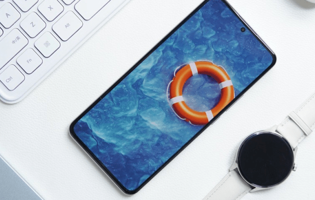 xiaomi-redmi-k50-ultra-man-hinh-min