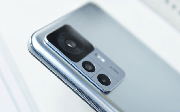 xiaomi-redmi-k50-ultra-thiet-ke-min