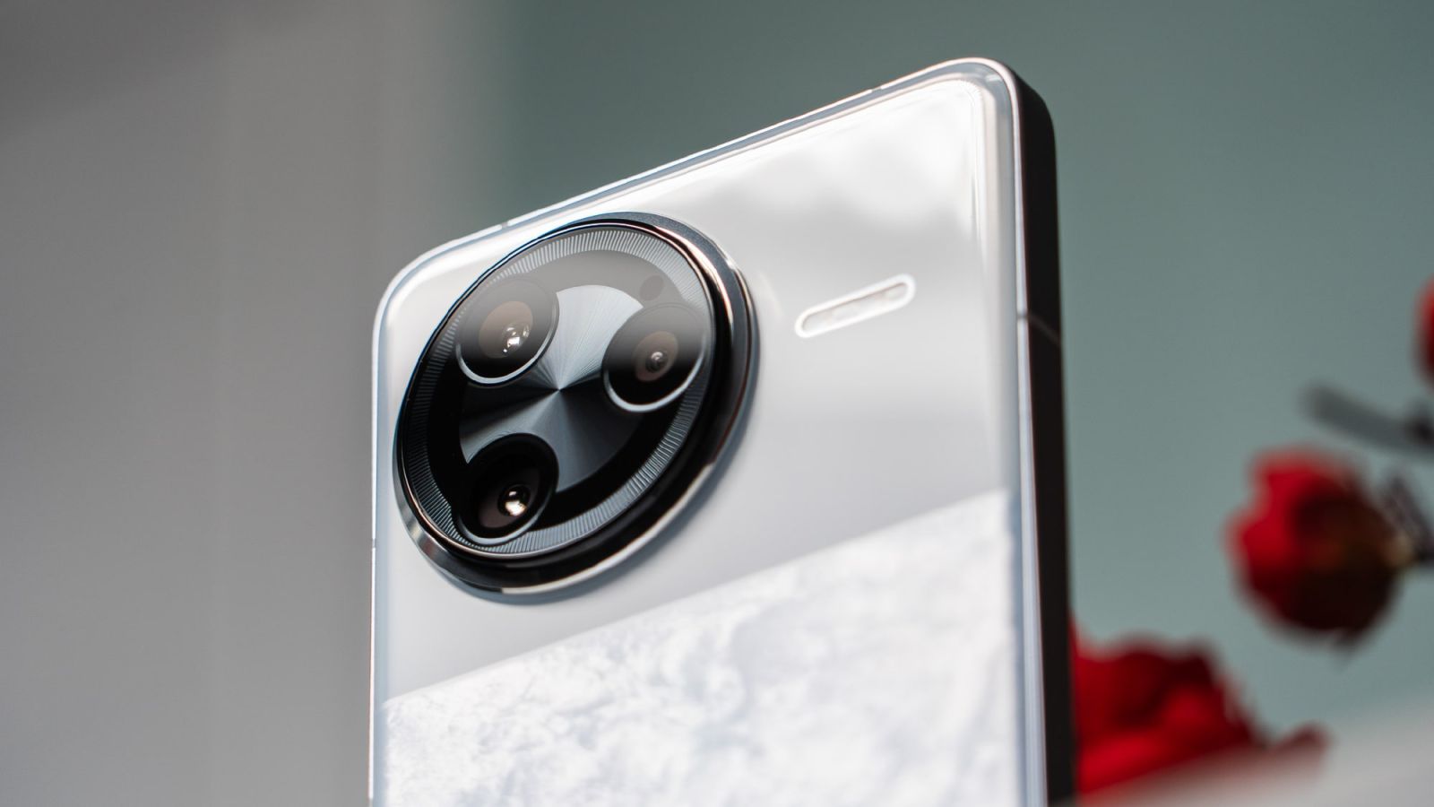 xiaomi-redmi-k80-pro-camera